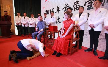 莫泊桑拜师读后感8篇
