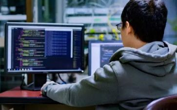 银行从业人员工作总结6篇