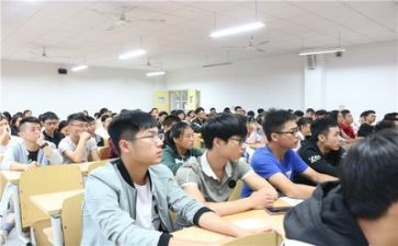 十大学星演讲稿最新8篇