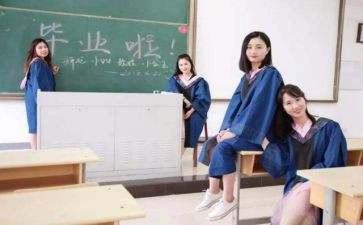 大学班长半学期工作总结7篇