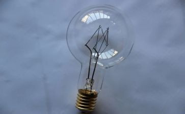 安全的灯小班教案模板6篇