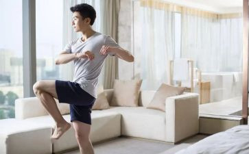 小班早锻炼教案6篇