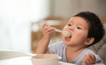 幼儿保育教师月总结8篇