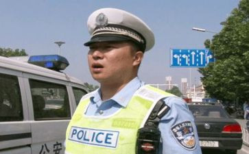 交警年度工作个人总结8篇