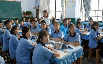 四年级上册班务工作总结8篇