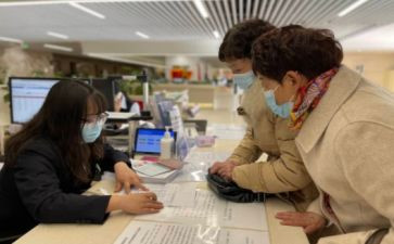 行政人员述职报告7篇
