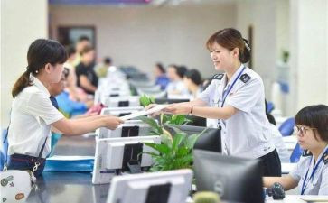 保险人员的述职报告6篇