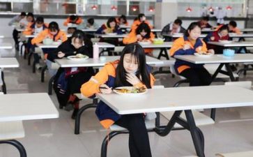 食堂的个人总结优秀8篇