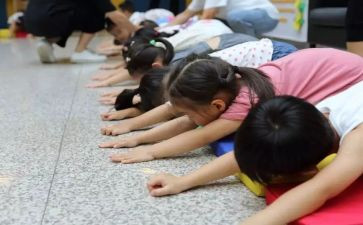 体能课幼儿园教案8篇