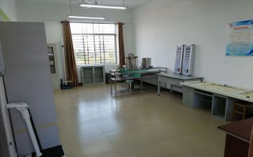 学校校医室工作总结7篇
