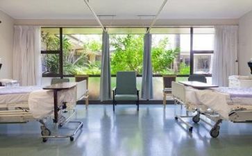 在医院工作的述职报告模板7篇