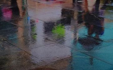 彩虹雨中班教案8篇
