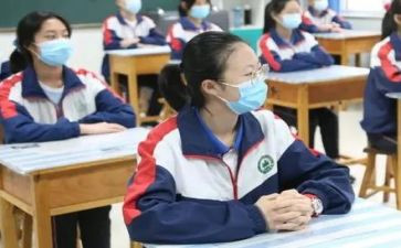 学生在校申请书通用6篇